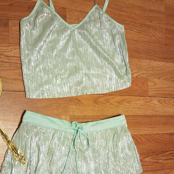Victoria Secret Mint 2 pc Set - Picture 2 of 3